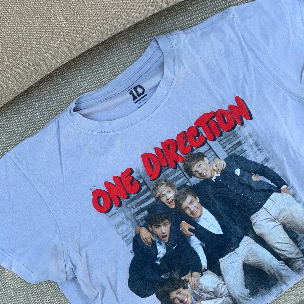 One Direction Grey Band T-Shirt - Picture 2 of 3